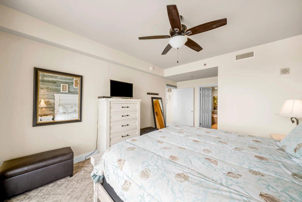 18 of 56 - 9902 S Thomas Drive 1430, Panama City Beach, FL