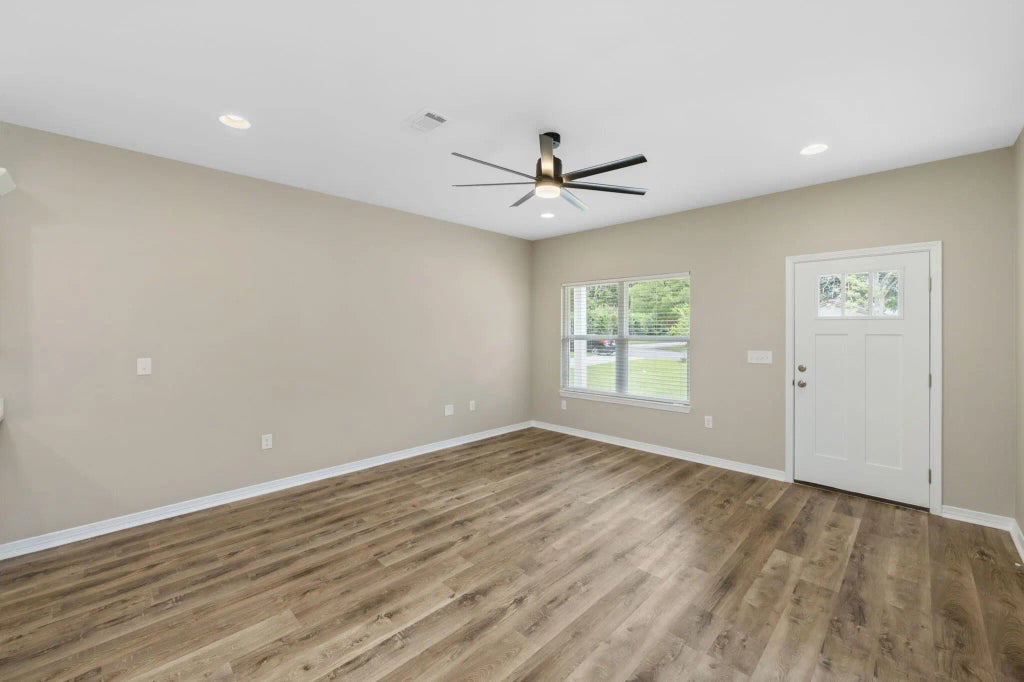 10 of 40 - 620 Shortwell Avenue, Crestview, FL