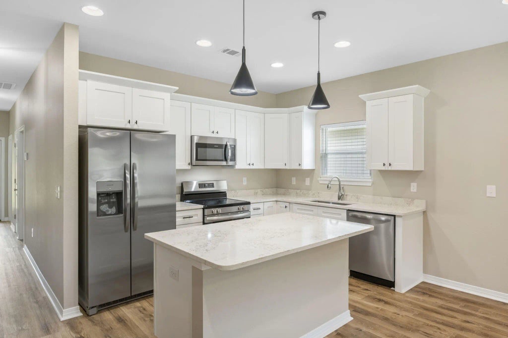 17 of 40 - 620 Shortwell Avenue, Crestview, FL