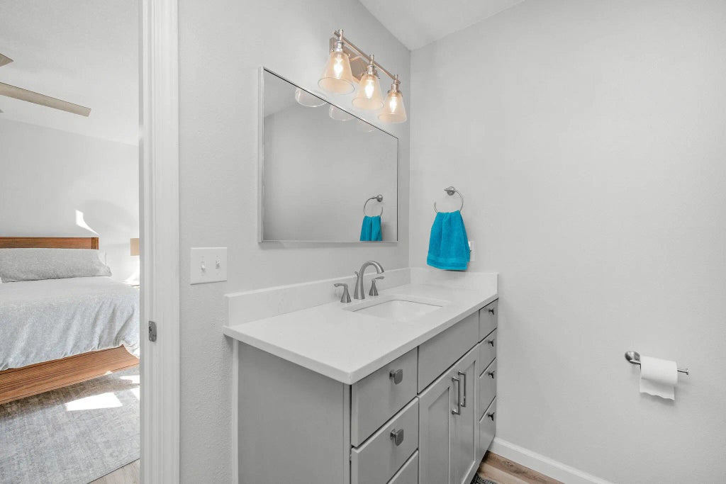13 of 56 - 1409 W Highway 98 401, Mary Esther, FL
