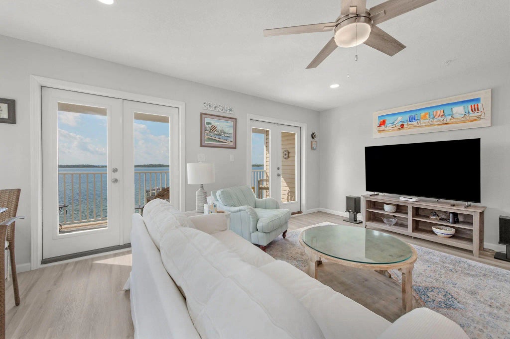 25 of 56 - 1409 W Highway 98 401, Mary Esther, FL