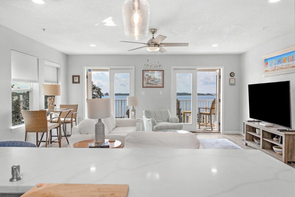26 of 56 - 1409 W Highway 98 401, Mary Esther, FL