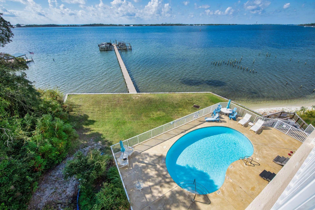 32 of 56 - 1409 W Highway 98 401, Mary Esther, FL