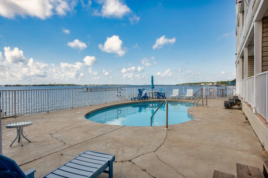 36 of 56 - 1409 W Highway 98 401, Mary Esther, FL