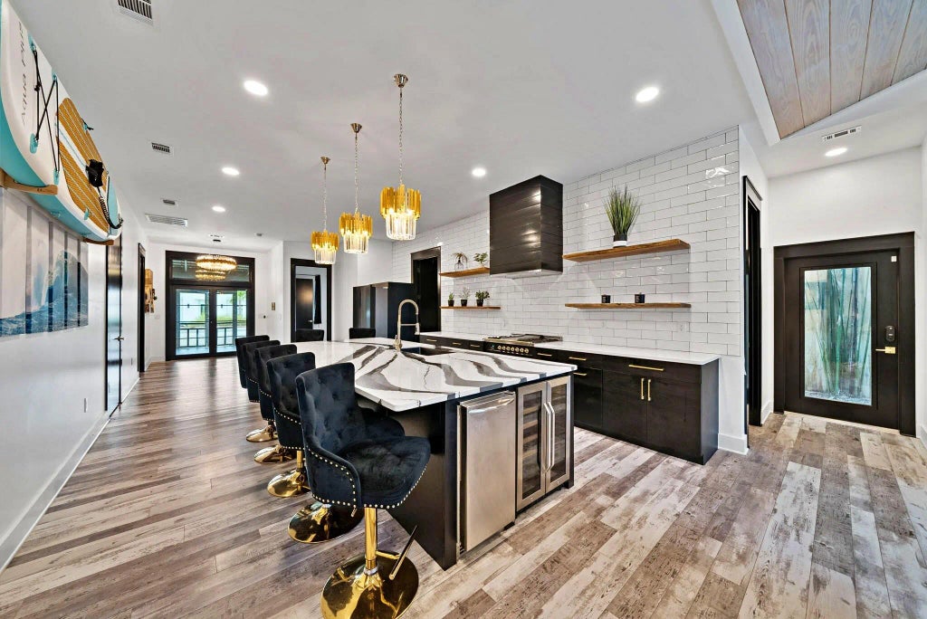 2 of 37 - 94 S Gulf Drive, Santa Rosa Beach, FL