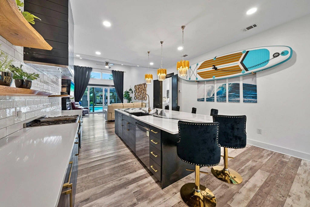 8 of 37 - 94 S Gulf Drive, Santa Rosa Beach, FL