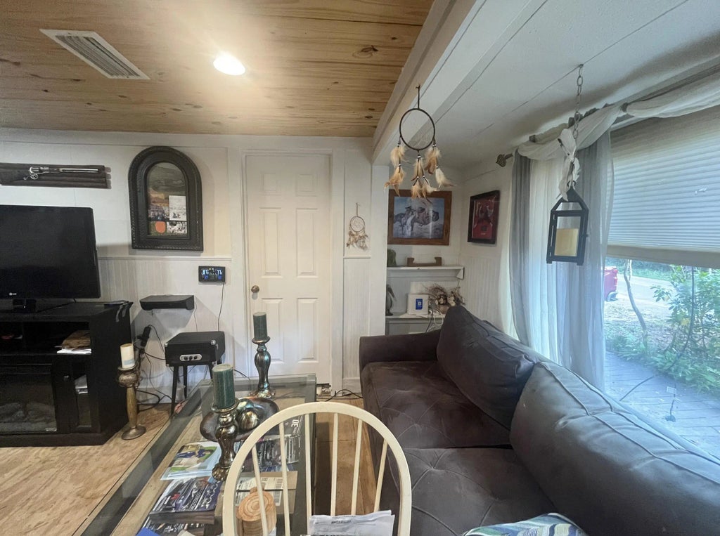 4 of 29 - 58 Hankins Road, Freeport, FL
