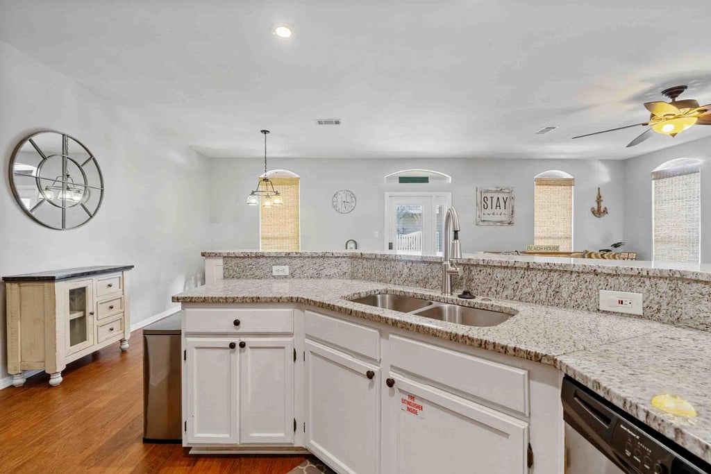 11 of 68 - 41 Topaz Cove, Miramar Beach, FL