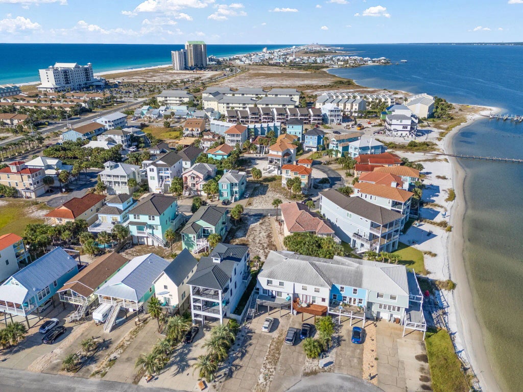10 of 23 - 1428 Sonata Court, Navarre, FL