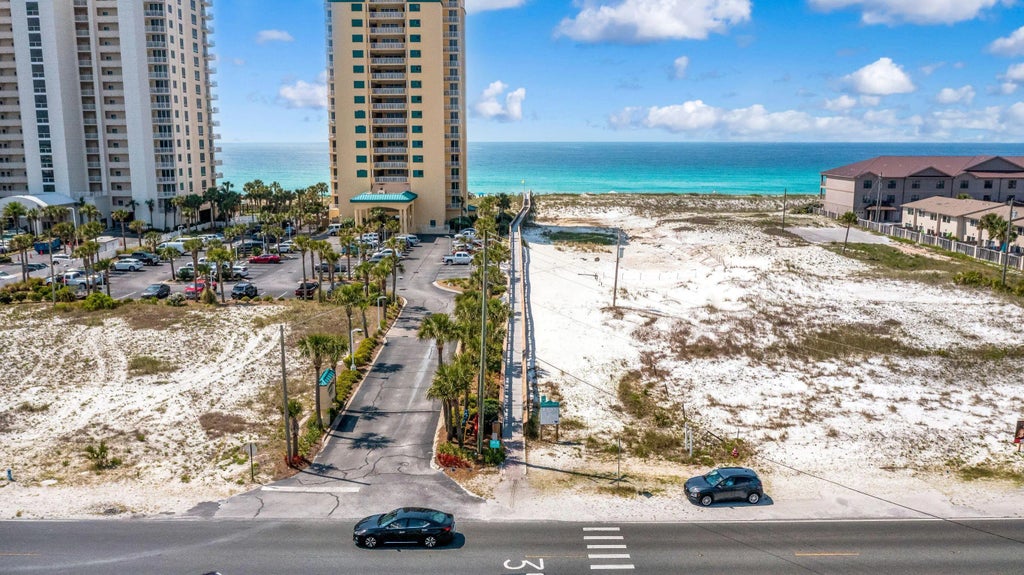 17 of 23 - 1428 Sonata Court, Navarre, FL