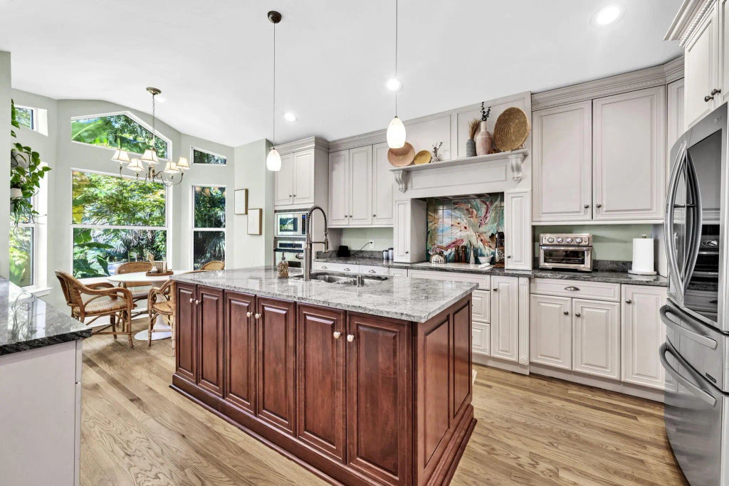 10 of 70 - 32 Se Bay Drive, Fort Walton Beach, FL