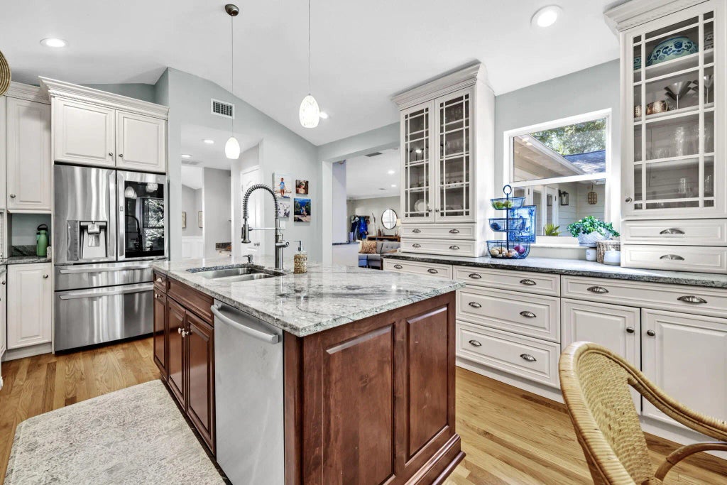 13 of 70 - 32 Se Bay Drive, Fort Walton Beach, FL