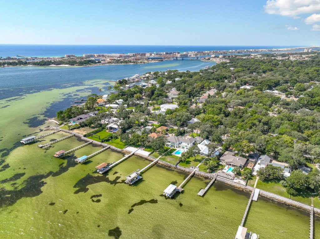 61 of 70 - 32 Se Bay Drive, Fort Walton Beach, FL