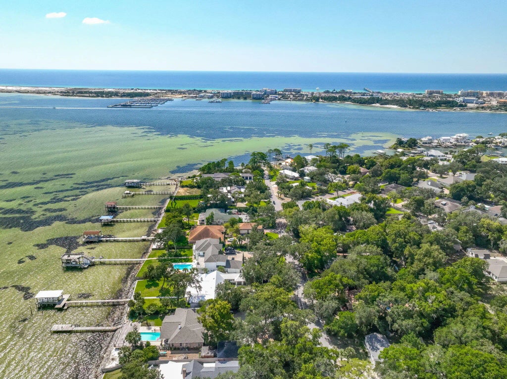 63 of 70 - 32 Se Bay Drive, Fort Walton Beach, FL