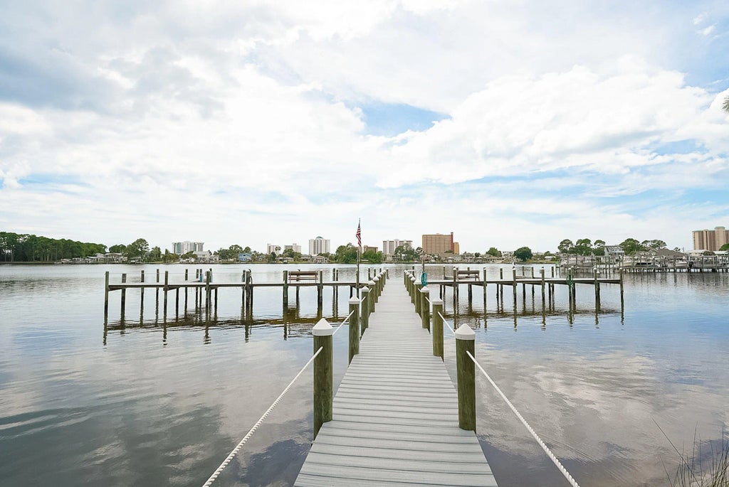 8 of 19 - 6903 N Lagoon Drive 52, Panama City Beach, FL