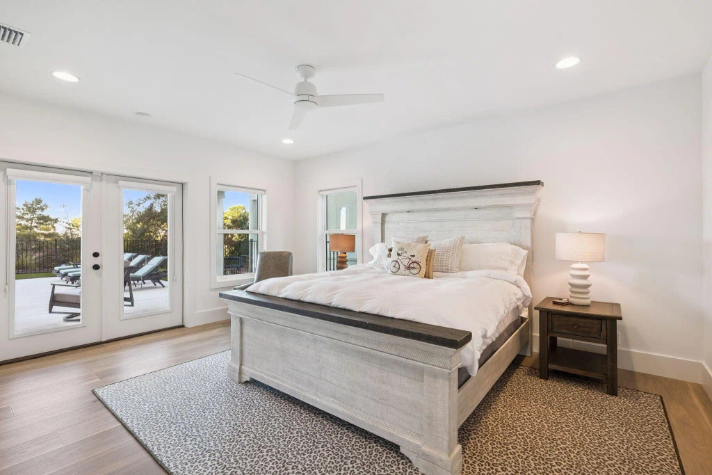 13 of 54 - 754 Harbor Boulevard, Destin, FL