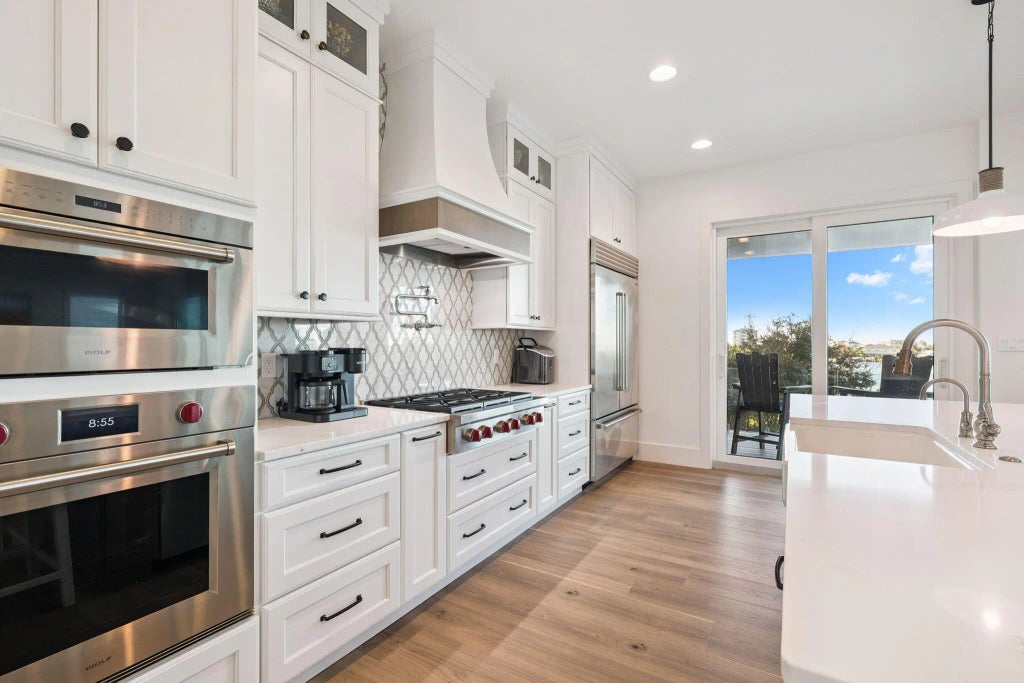 18 of 54 - 754 Harbor Boulevard, Destin, FL