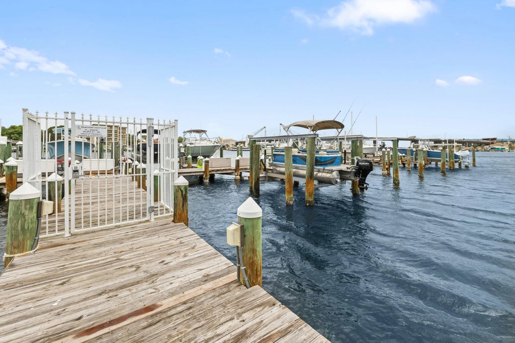 17 of 61 - 321 Bream Avenue 508, Fort Walton Beach, FL