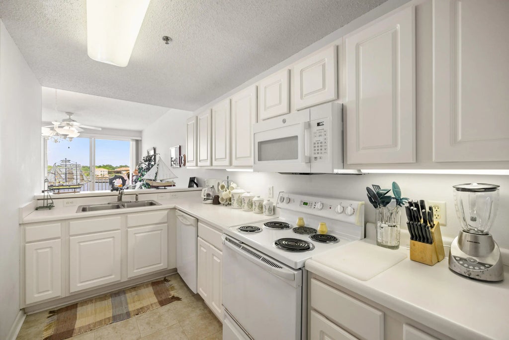 43 of 61 - 321 Bream Avenue 508, Fort Walton Beach, FL