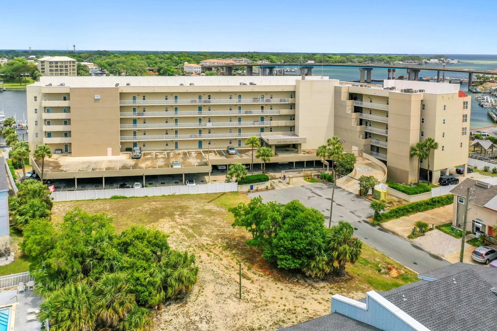 9 of 61 - 321 Bream Avenue 508, Fort Walton Beach, FL