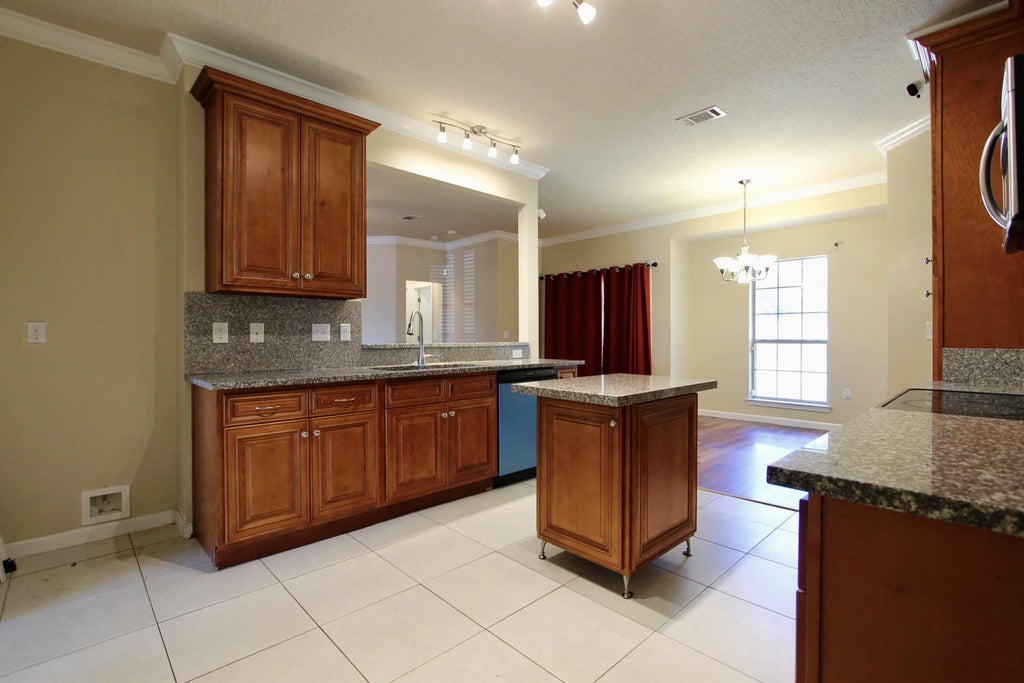 10 of 42 - 5260 Moore Loop, Crestview, FL