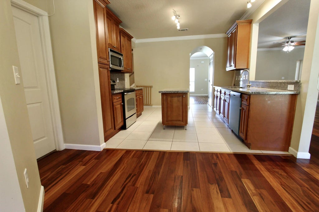 6 of 42 - 5260 Moore Loop, Crestview, FL