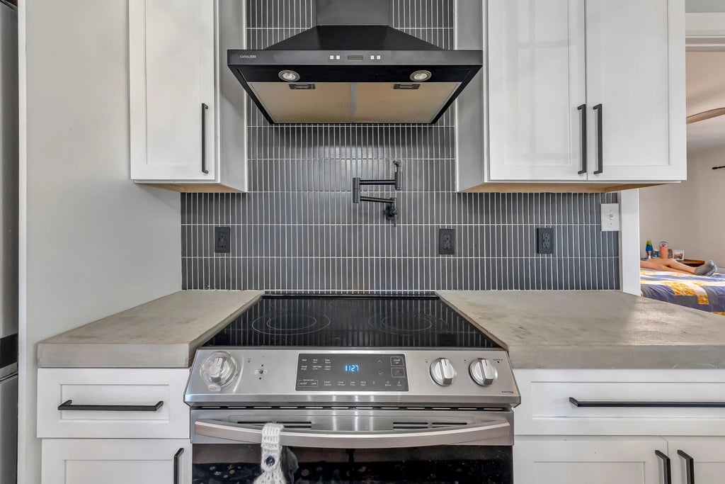 23 of 61 - 2236 Fox Den Drive, Navarre, FL