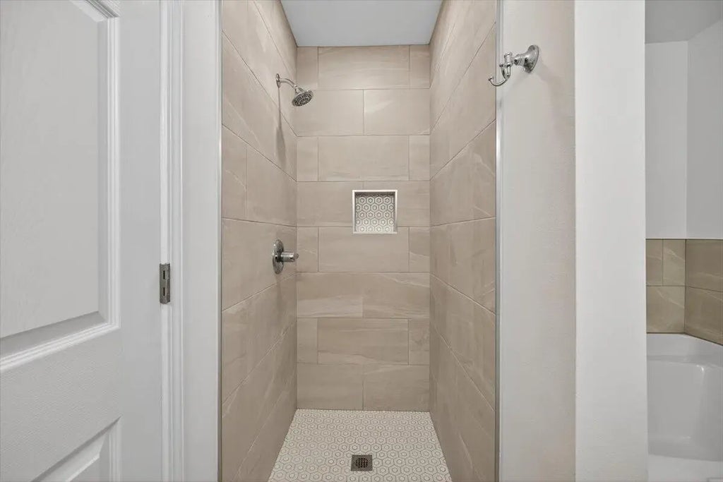 16 of 39 - 4627 Windstarr Drive, Destin, FL