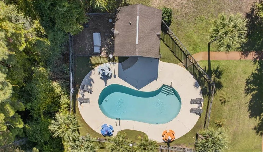 27 of 39 - 4627 Windstarr Drive, Destin, FL