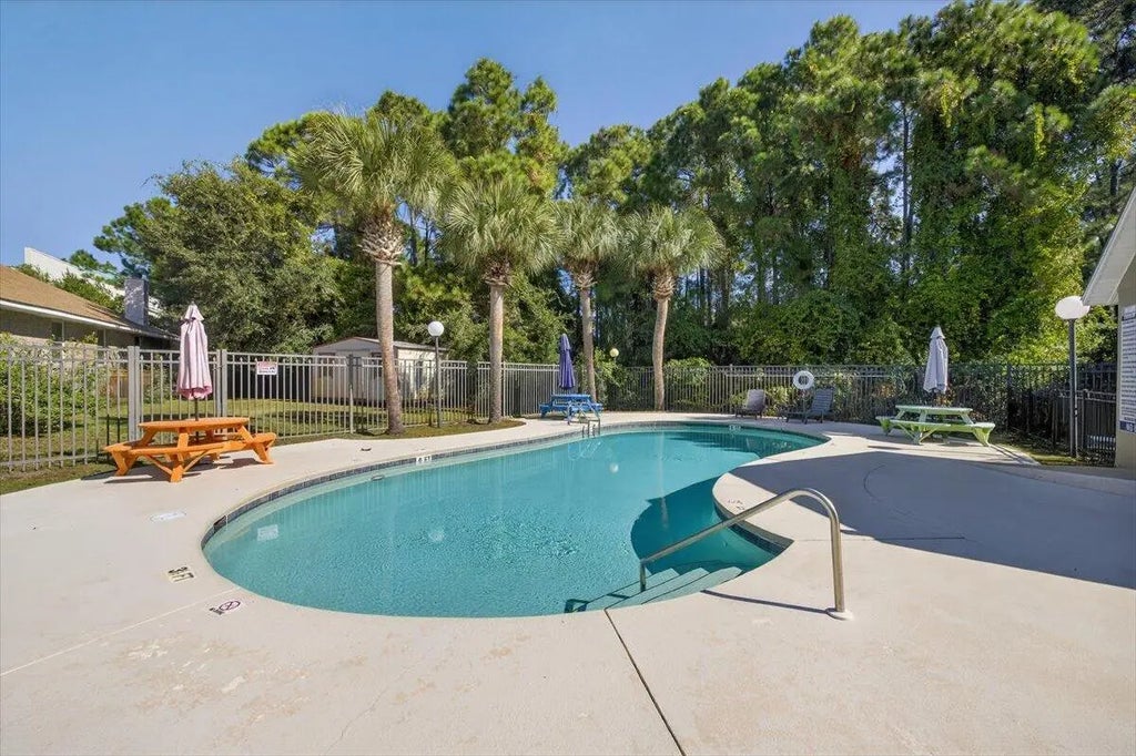 28 of 39 - 4627 Windstarr Drive, Destin, FL