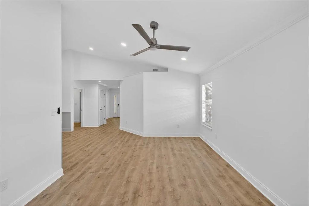 4 of 39 - 4627 Windstarr Drive, Destin, FL