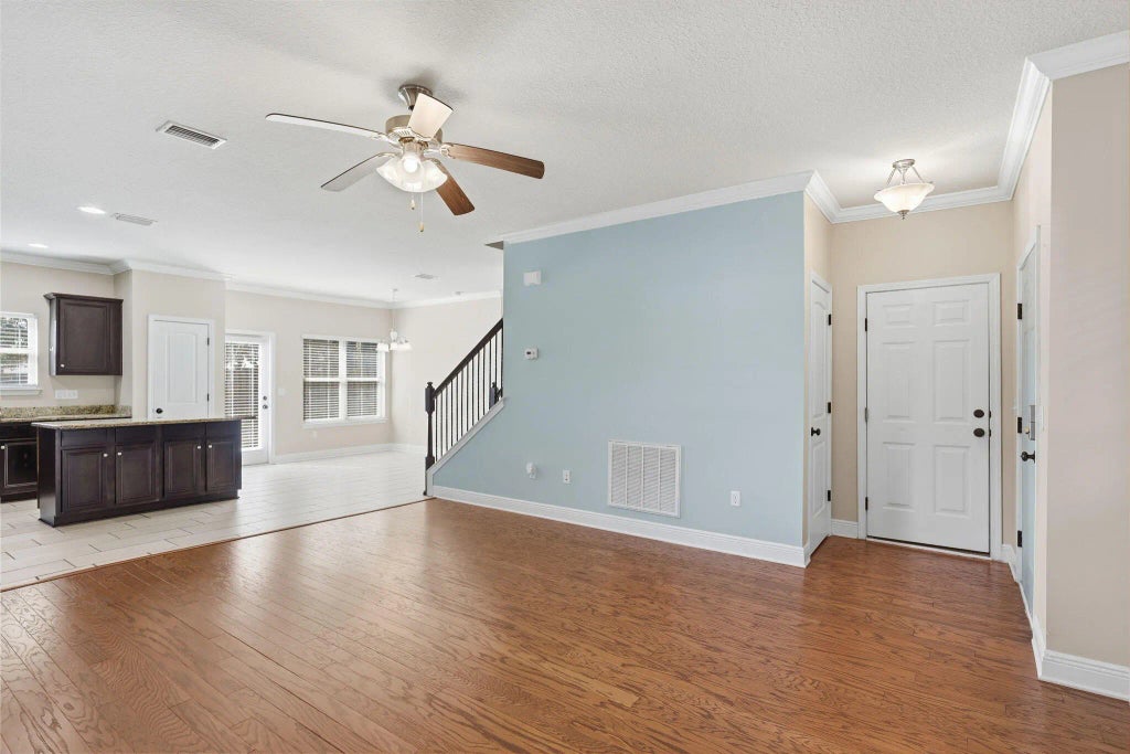 11 of 67 - 125 Whitman Way, Freeport, FL