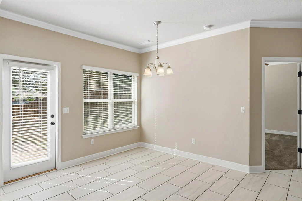 16 of 67 - 125 Whitman Way, Freeport, FL