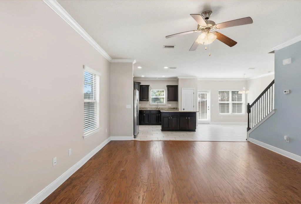 9 of 67 - 125 Whitman Way, Freeport, FL