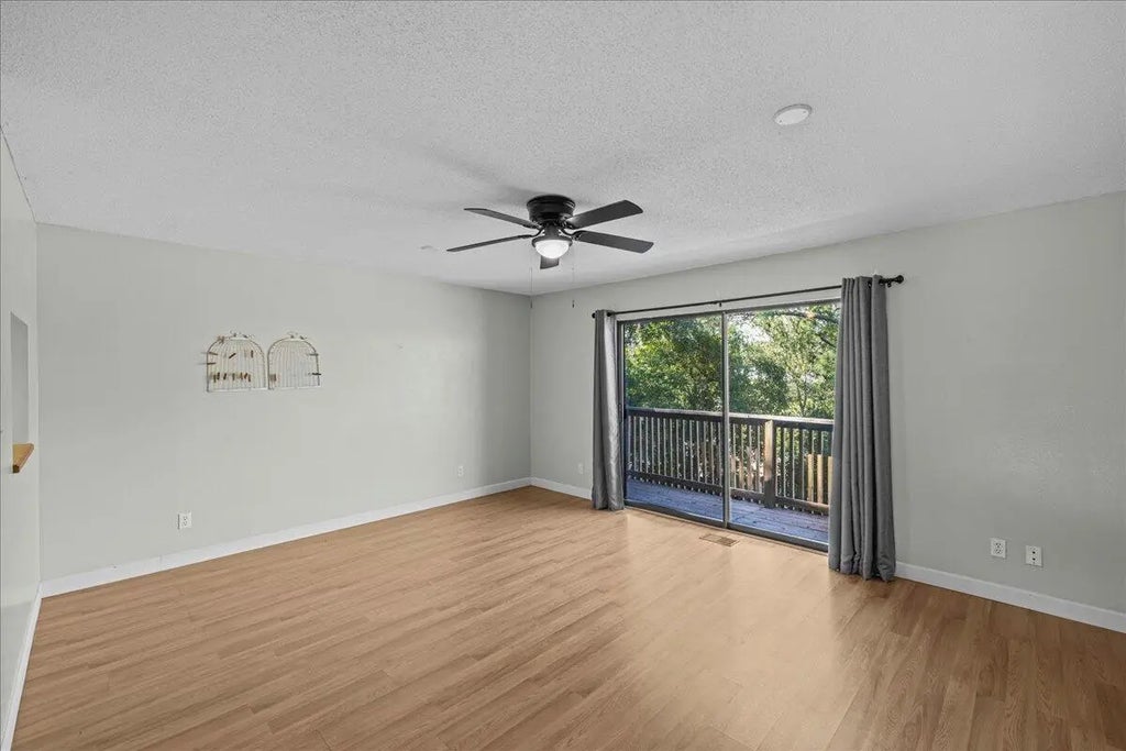 3 of 18 - 200 White Street 2, Niceville, FL