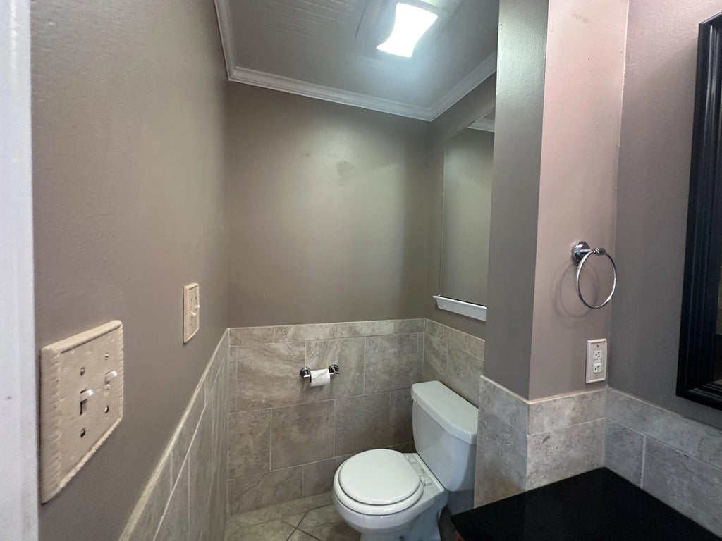 12 of 31 - 300 Plymouth Avenue, Fort Walton Beach, FL