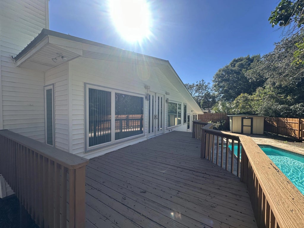 18 of 31 - 300 Plymouth Avenue, Fort Walton Beach, FL