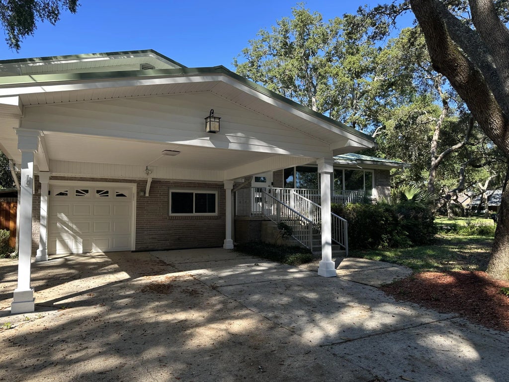 2 of 31 - 300 Plymouth Avenue, Fort Walton Beach, FL