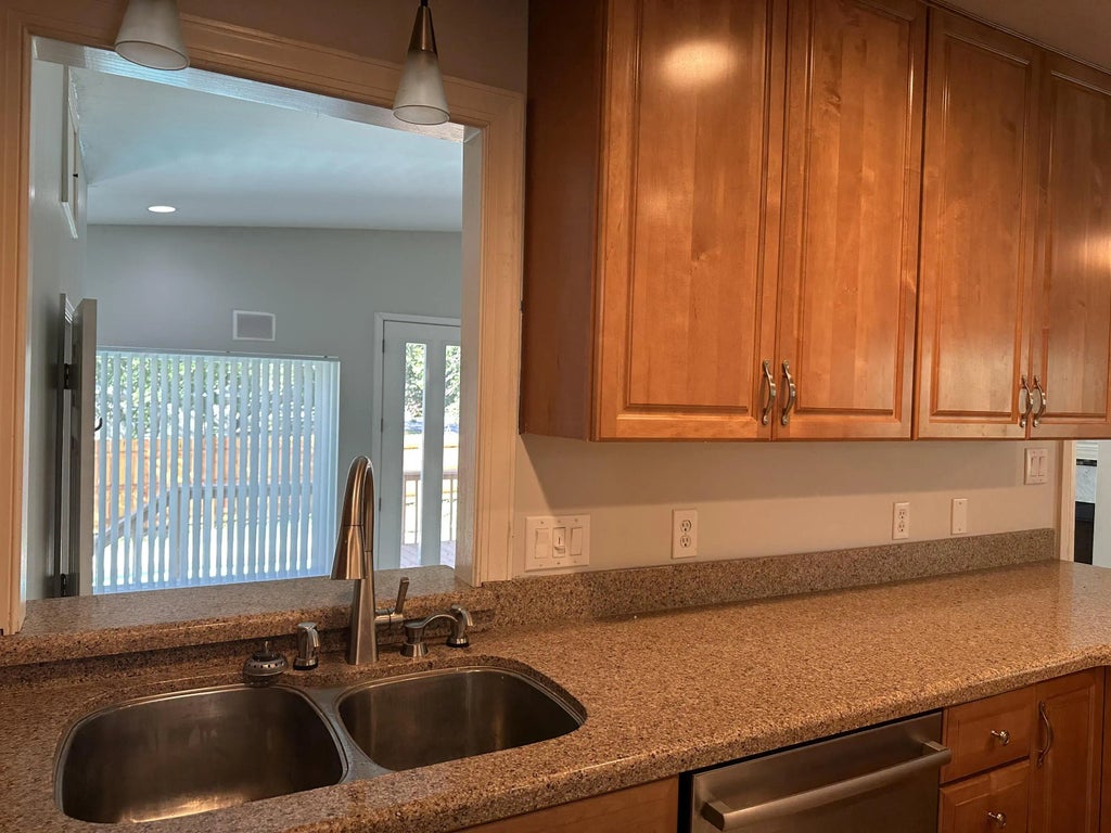6 of 31 - 300 Plymouth Avenue, Fort Walton Beach, FL