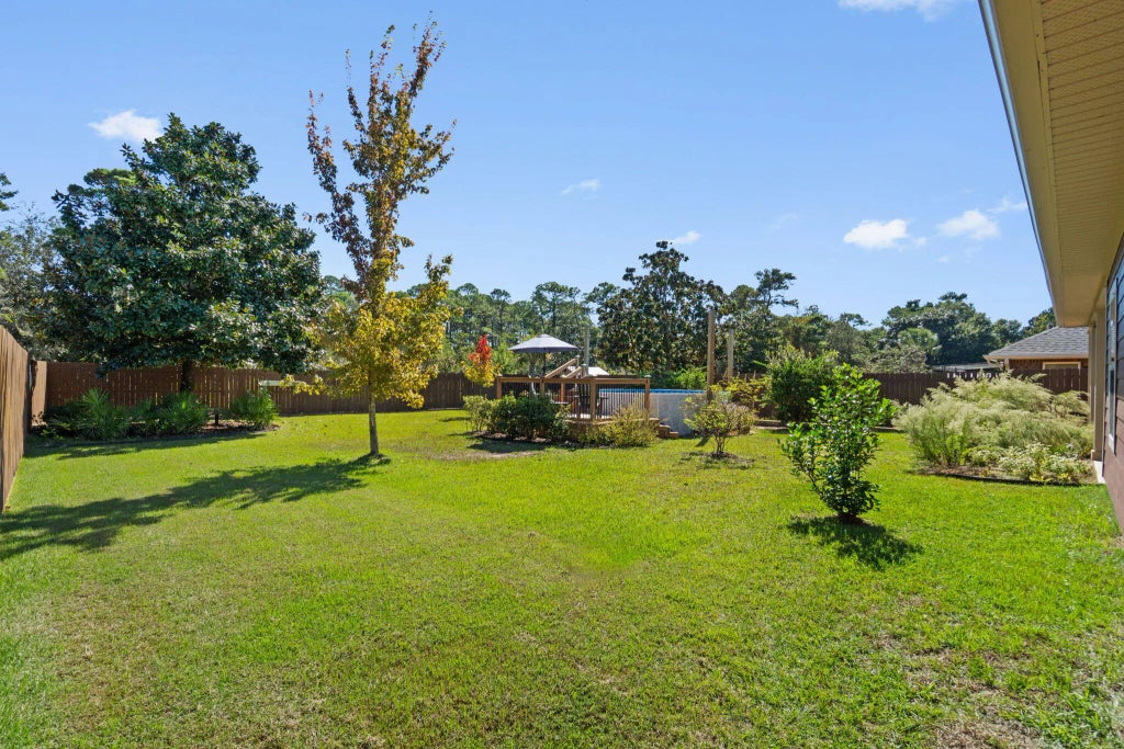 44 of 65 - 1736 Shellfish Drive, Navarre, FL