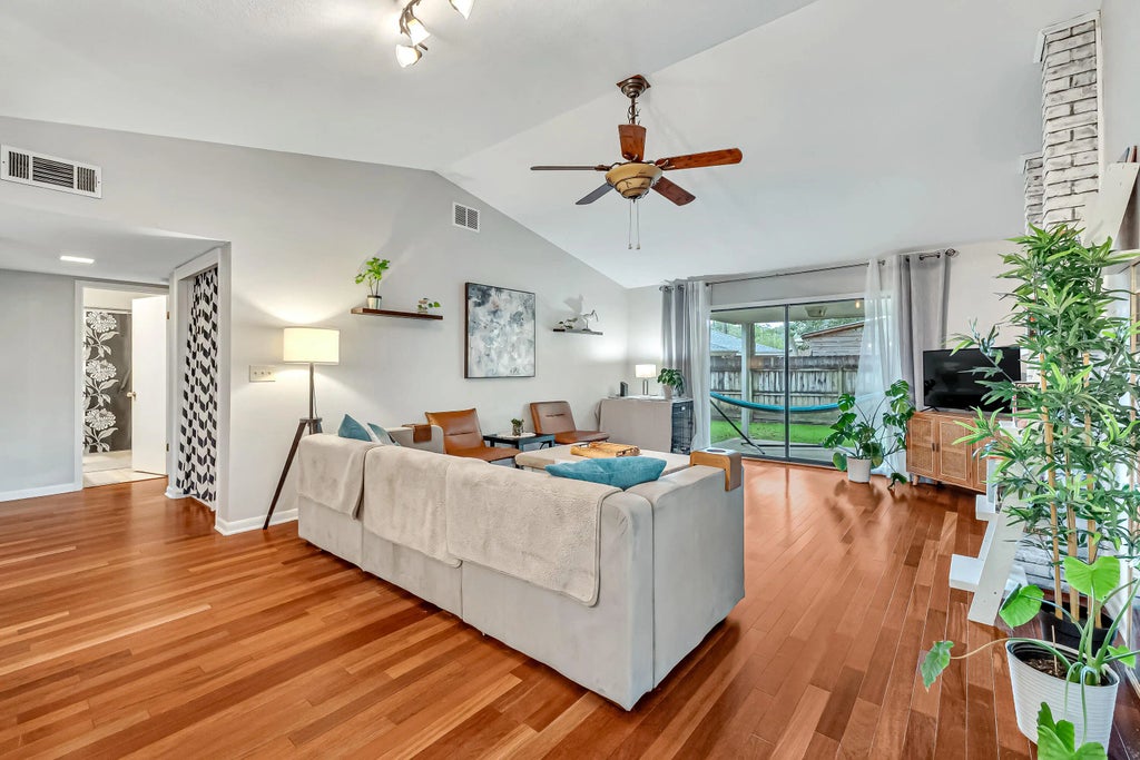 5 of 42 - 200 Long Leaf Court, Niceville, FL