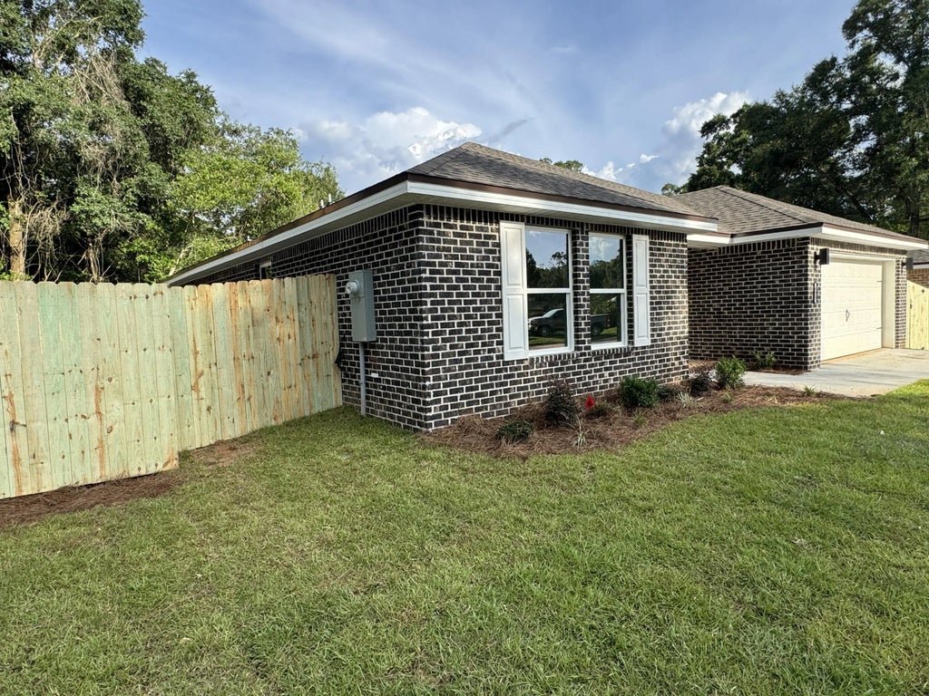 2 of 27 - 693 E Bowers Avenue, Crestview, FL