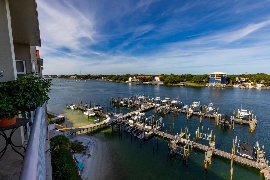 21 of 40 - 321 Bream Avenue 605, Fort Walton Beach, FL
