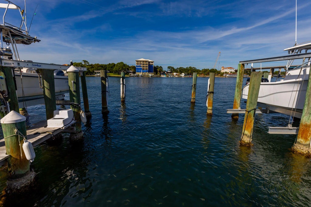 27 of 40 - 321 Bream Avenue 605, Fort Walton Beach, FL