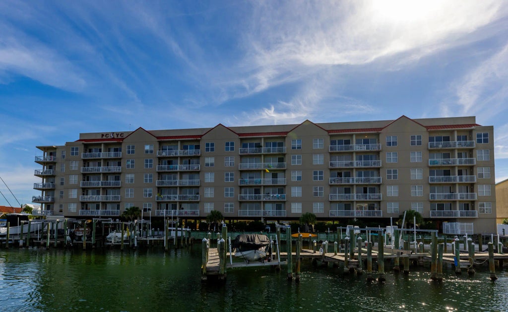 3 of 40 - 321 Bream Avenue 605, Fort Walton Beach, FL