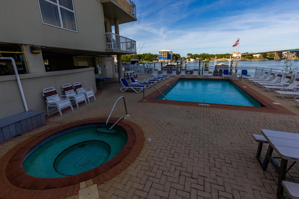 35 of 40 - 321 Bream Avenue 605, Fort Walton Beach, FL