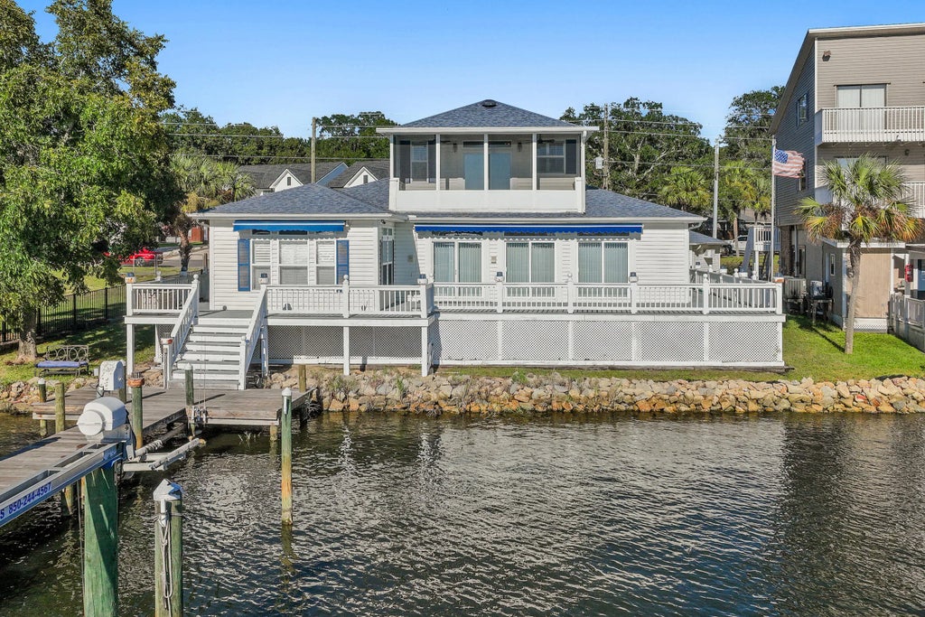 1 of 35 - 813 Bayshore Drive, Niceville, FL