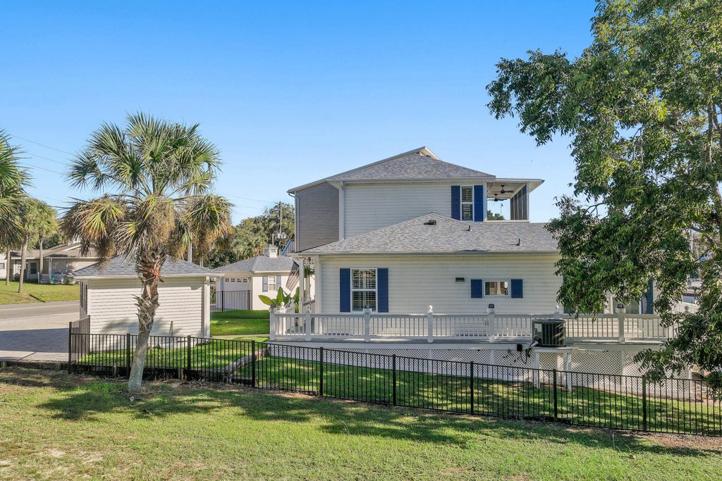 29 of 35 - 813 Bayshore Drive, Niceville, FL