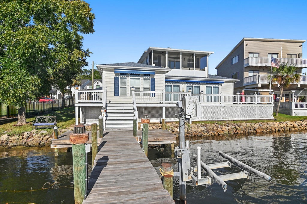 3 of 35 - 813 Bayshore Drive, Niceville, FL