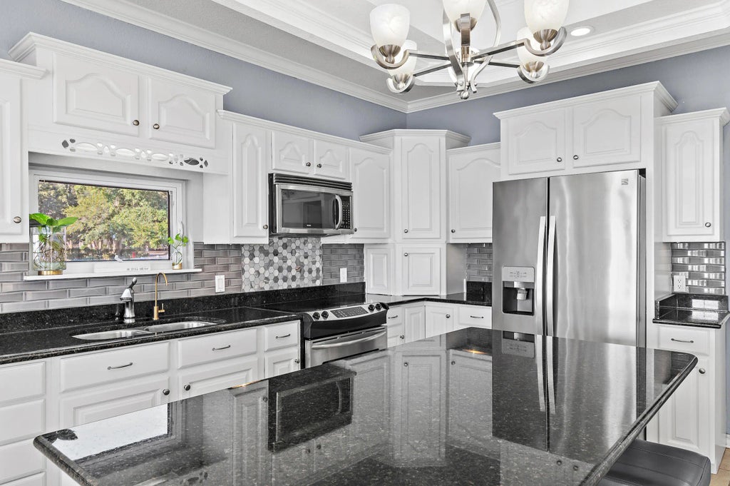 7 of 35 - 813 Bayshore Drive, Niceville, FL